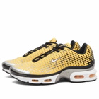 Nike Men's Air Max Plus Vii Sneaker in Maize/Black/Silver