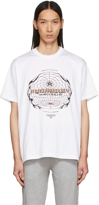 Photo: Burberry White Globe Graphic T-Shirt