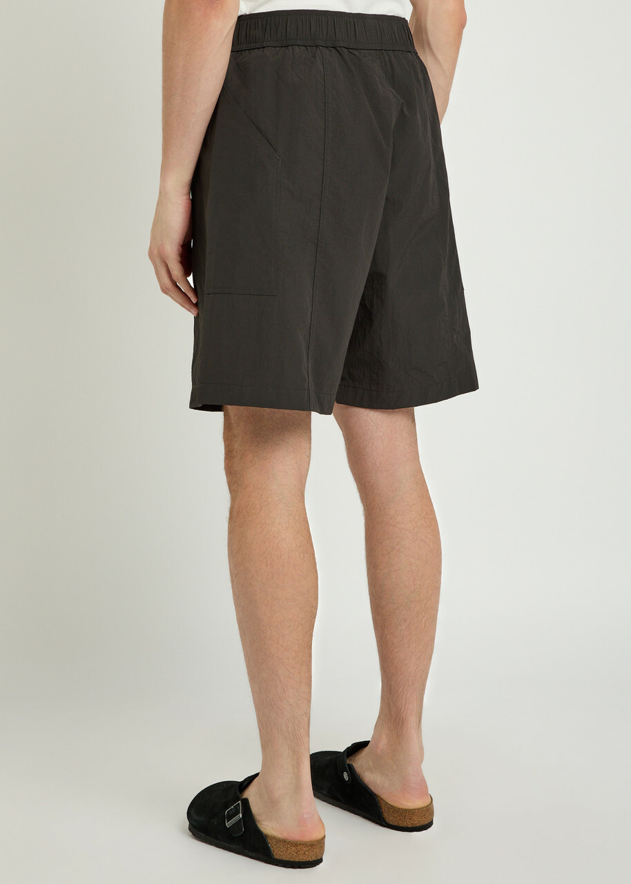 Studio Nicholson Shell Shorts Charcoal
