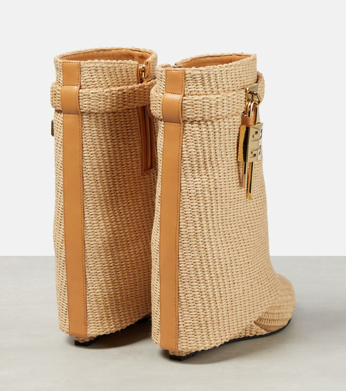 【GIVENCHY】Shark Lock ラフィア アンクル ブーツ Givenchy Shark Lock raffia ankle boots Givenchy