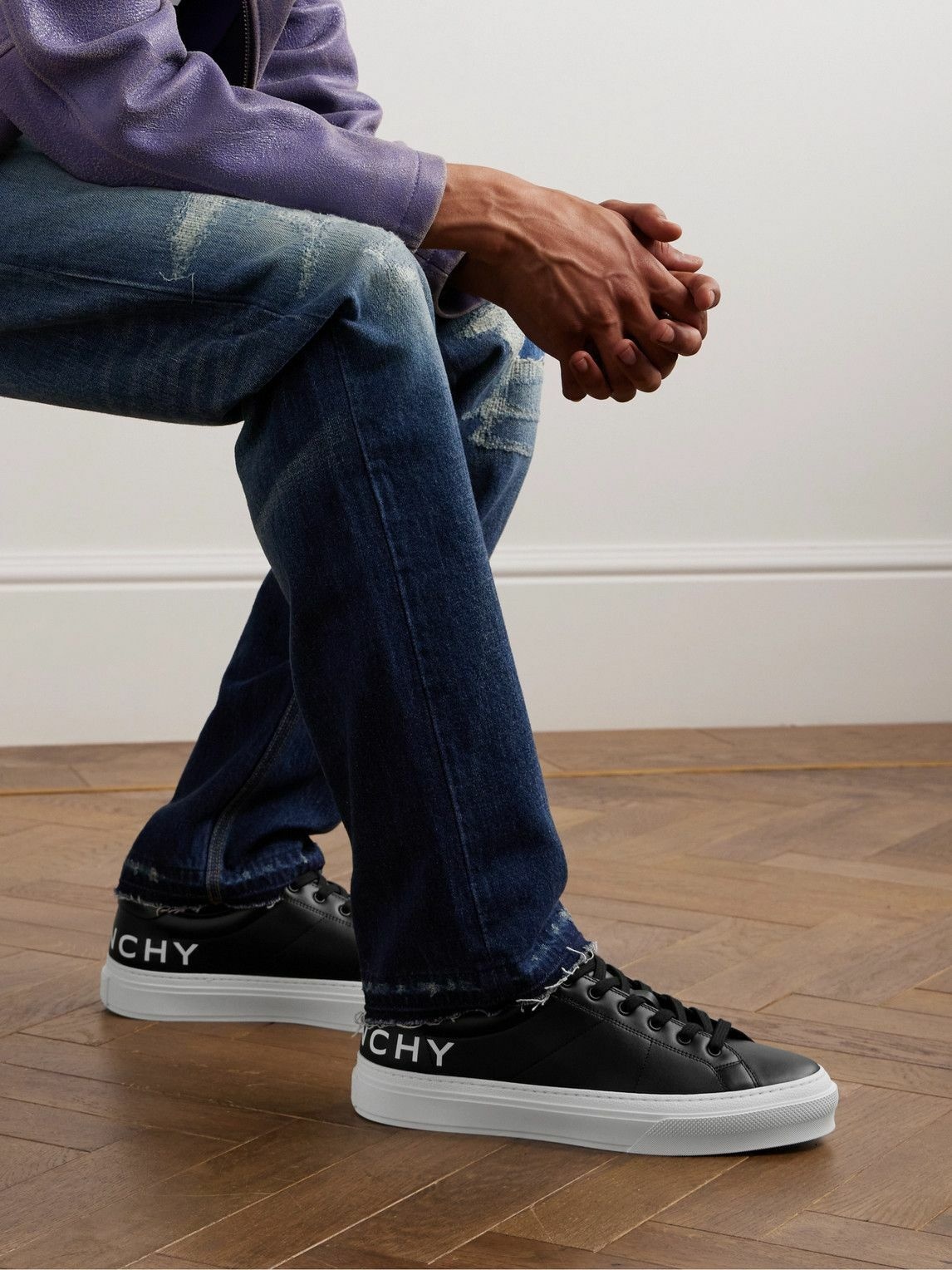 Givenchy - City Sport Leather Sneakers - Black Givenchy