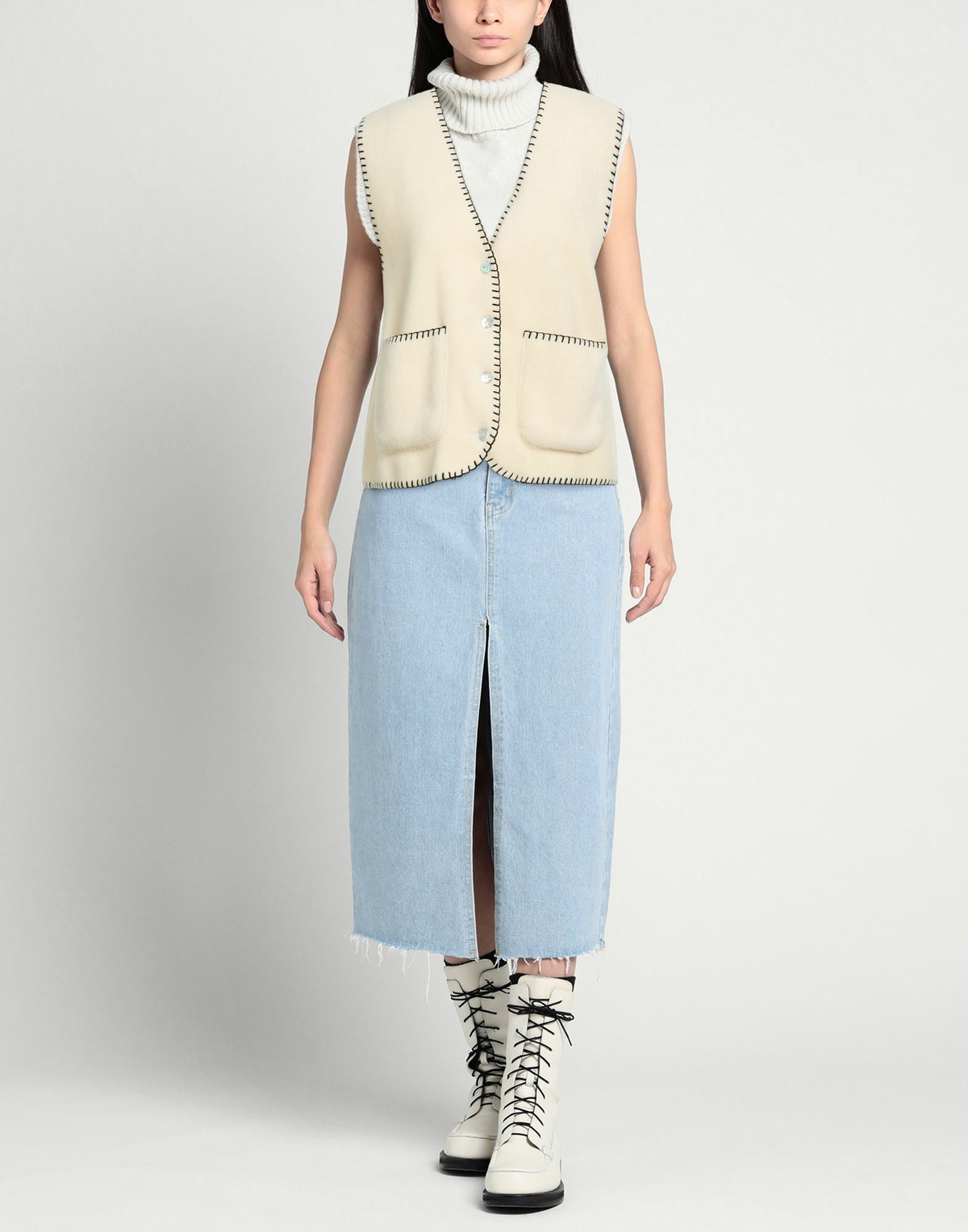 Donni. Womens Cardigan Cream