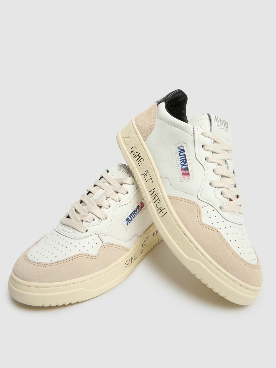 AUTRY Medalist Low Sneakers Autry