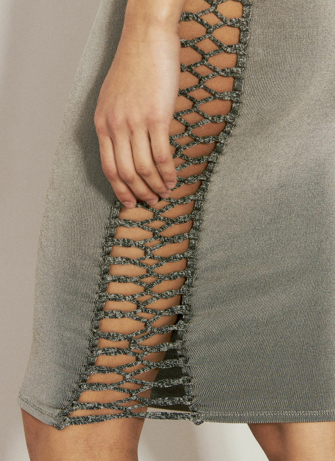 Isa Boulder Floater Knit Midi Dress