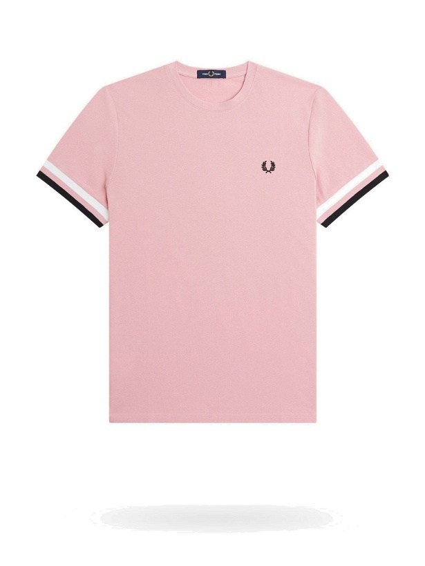 Photo: Fred Perry T Shirt Pink   Mens
