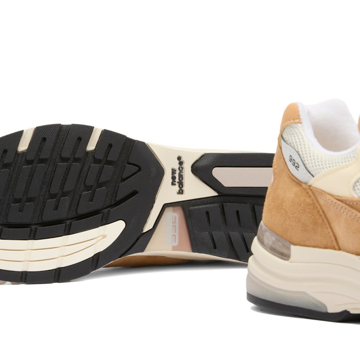 New Balance U992CC Sneaker - Made in USA in Light Brown New