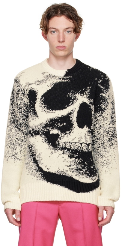 Photo: Alexander McQueen Black & White Skull Sweater
