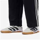 Adidas PREDATOR MUNDIAL Sneakers in Crystal White/Core Black/Gum4
