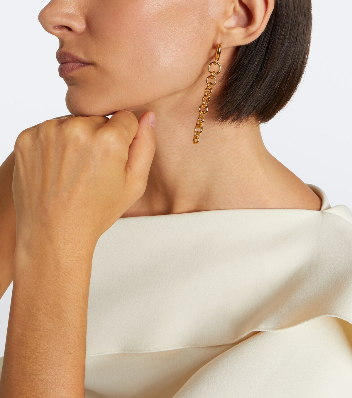 Déhanche Revenge asymmetric chain drop earrings