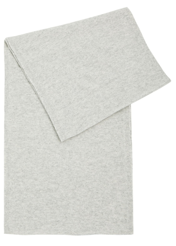 Photo: Loop Cashmere Lofty Cashmere Scarf - Light Grey - One Size