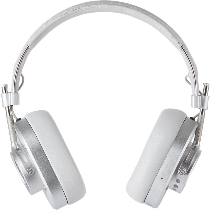 Photo: Master & Dynamic Grey Studio 35 Kevin Durant Edition MH40 Headphones