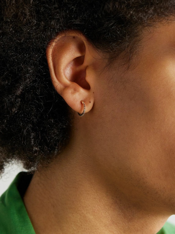 Photo: KOLOURS JEWELRY - Flamma Spectra Small Gold Diamond Single Hoop Earring