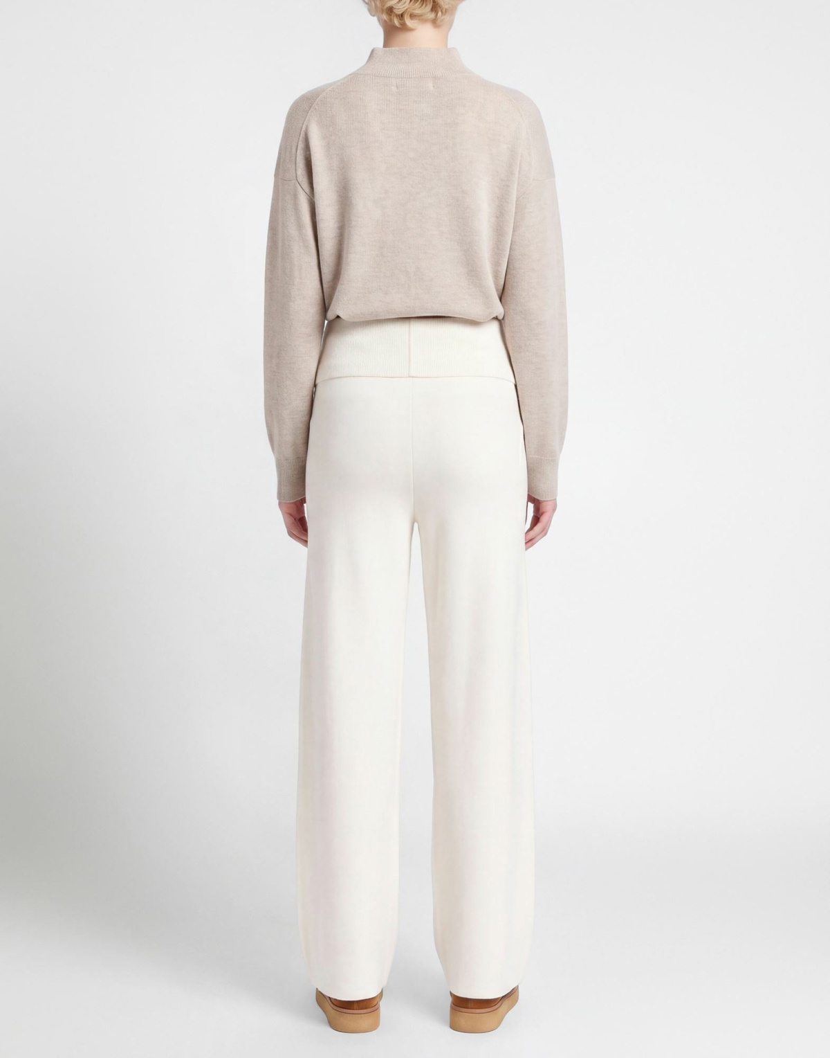 Aya Muse Womens Pants in Off white