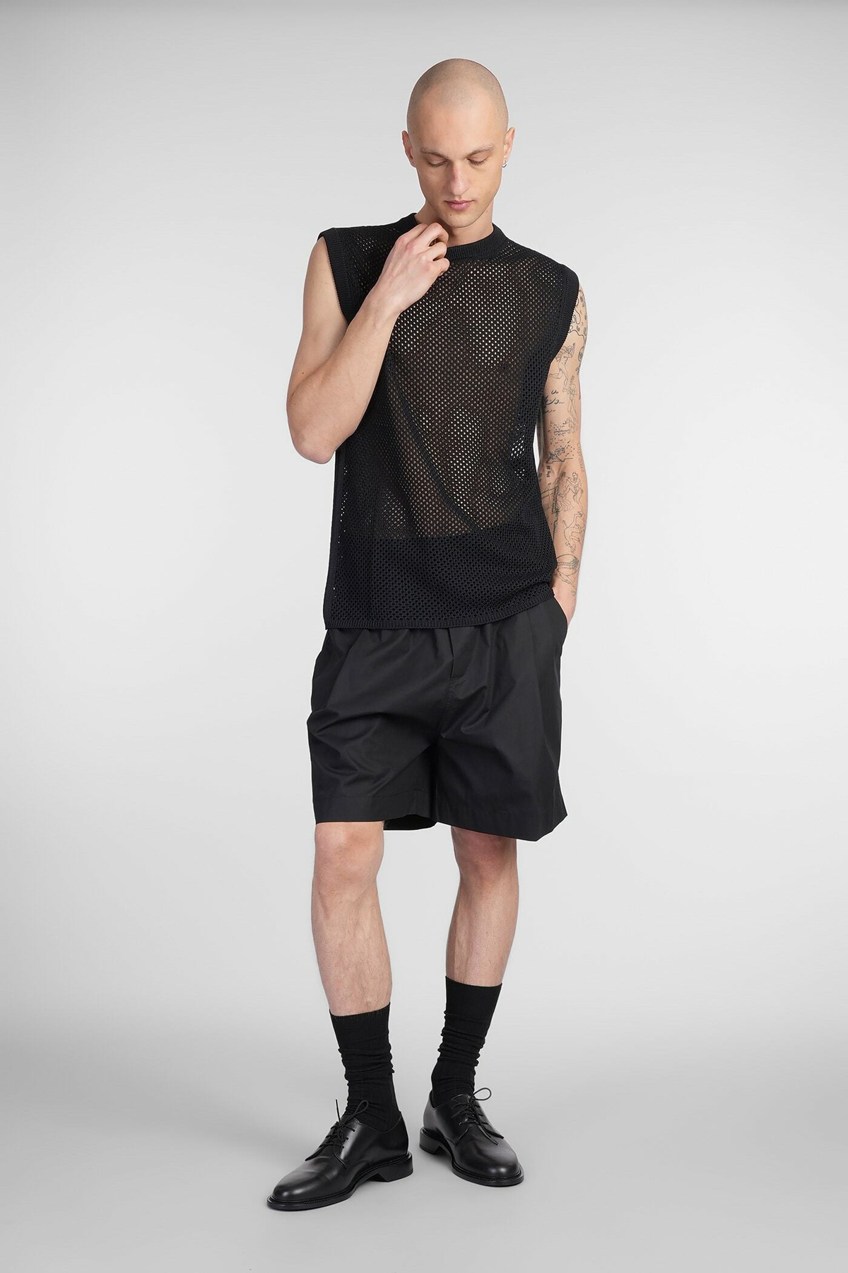Laneus Vest In Black Viscose