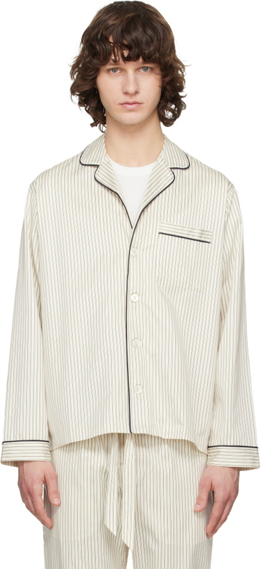 Photo: Tekla Beige Sateen Long-Sleeved Pyjama Shirt