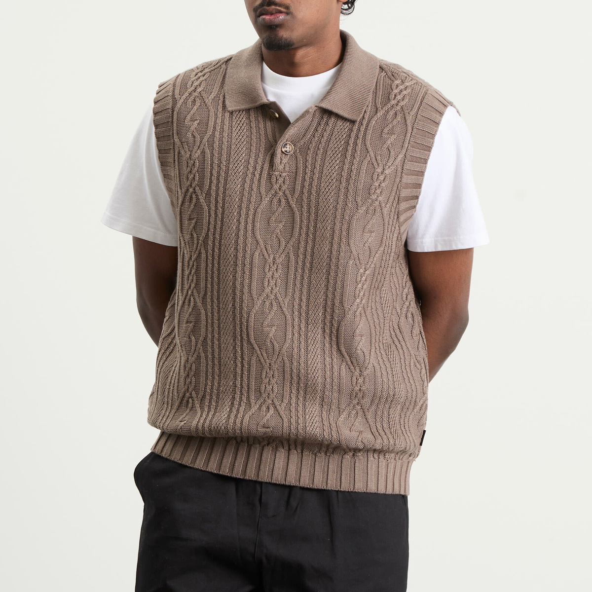 Air Jordan Men's Golf Vest in Olive Grey