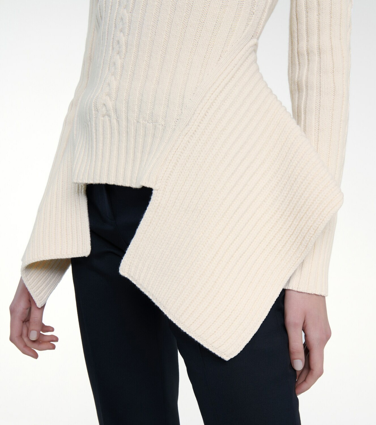 Alexander McQueen Wool and cashmere sweater