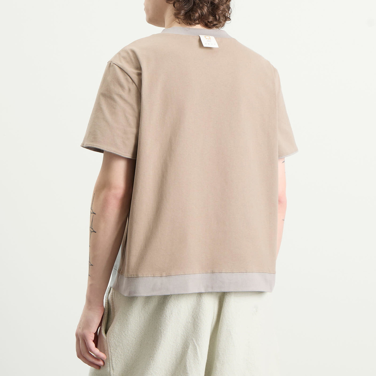 Gander Men's Reversible T-Shirt in Grey/Beige