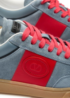 Valentino Garavani Upvillage Panelled Suede Sneakers Blue