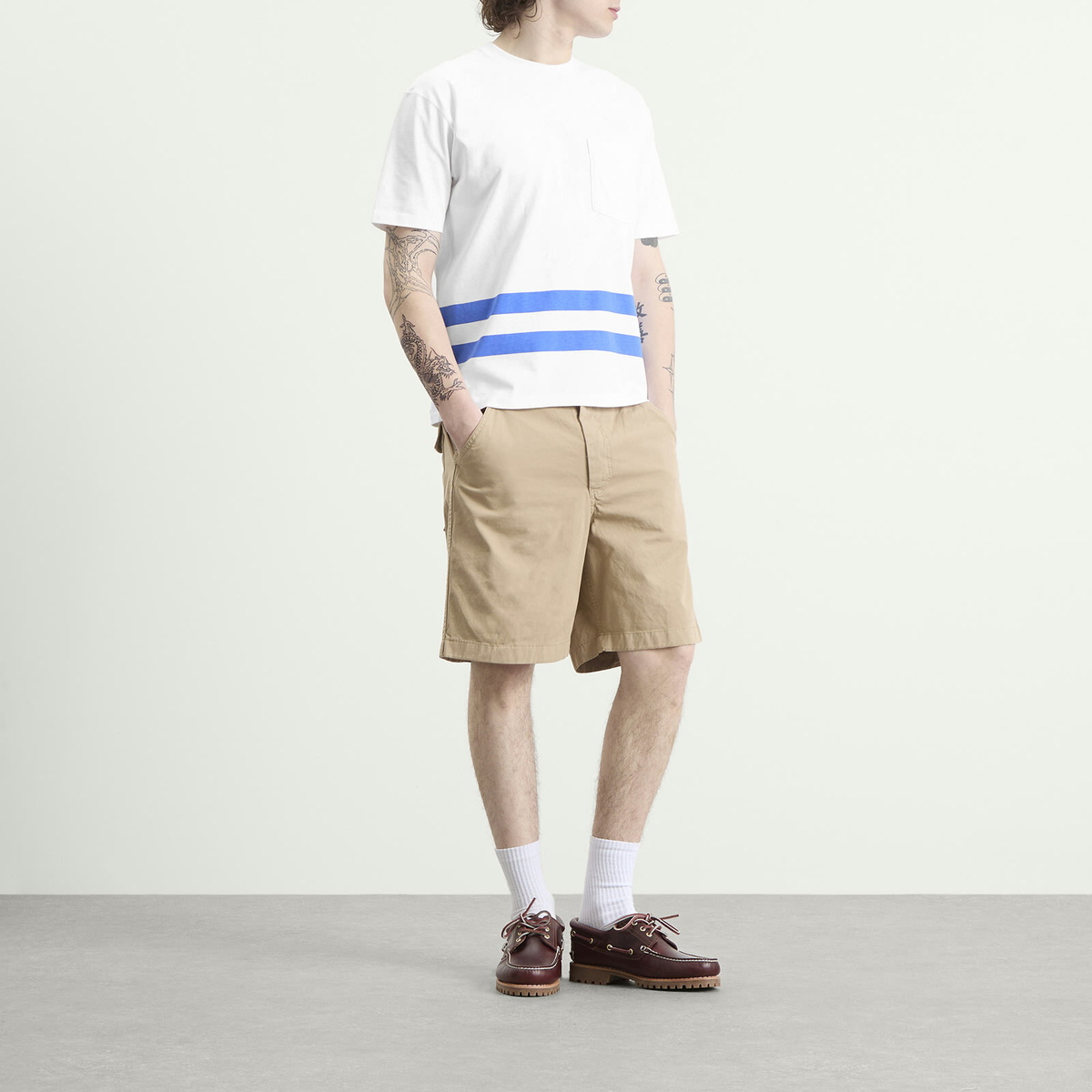 Drake's Men's Printed Stripe Pocket T-Shirt in White/Blue