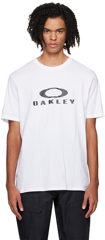 Photo: Oakley White O Bark 2.0 T-Shirt