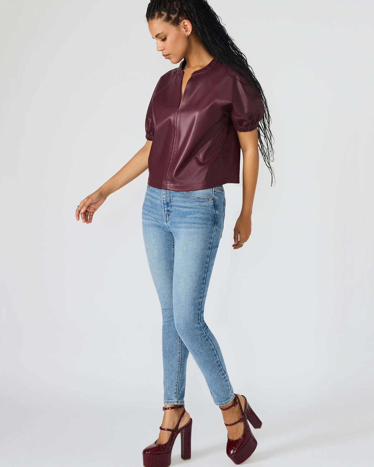 Steve Madden Roxanne Top in Wine