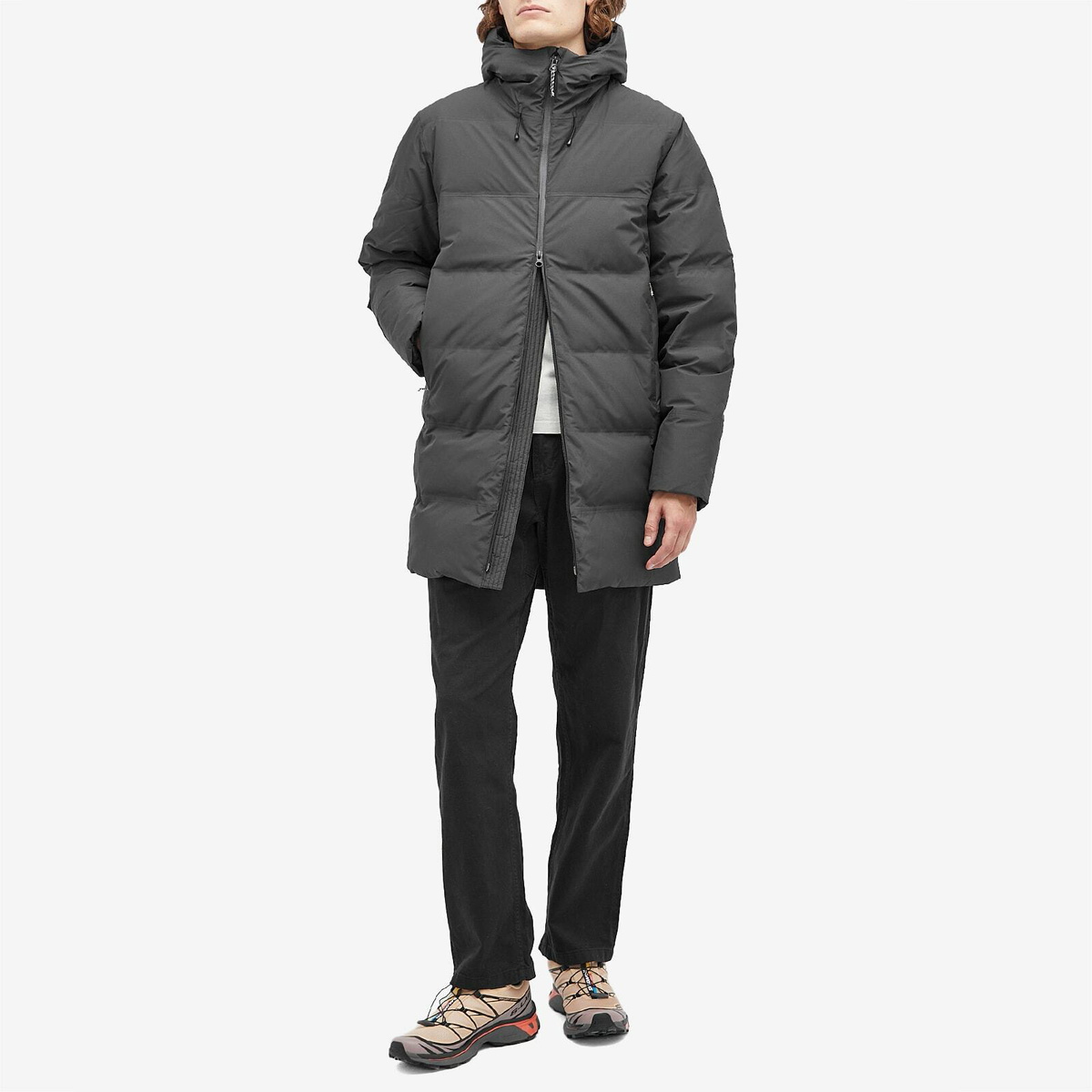 Patagonia Men's Jackson Glacier Parka Jacket in Black