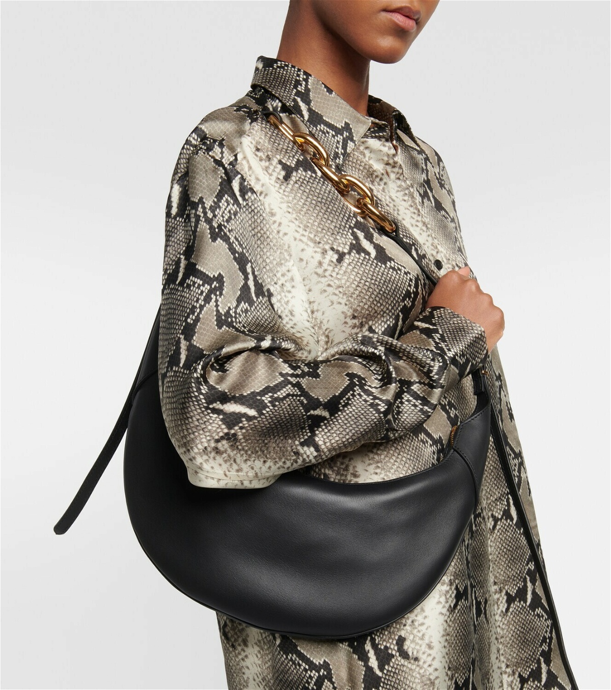 Khaite - Alessia Medium leather shoulder bag Khaite