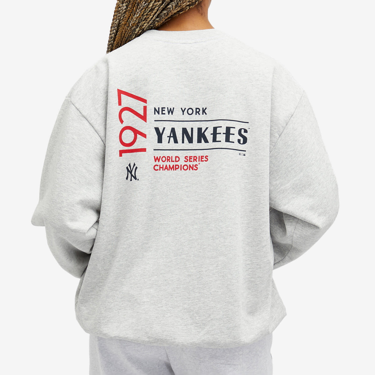 Sporty & Rich Women's Champions Crewneck in Heather Gray