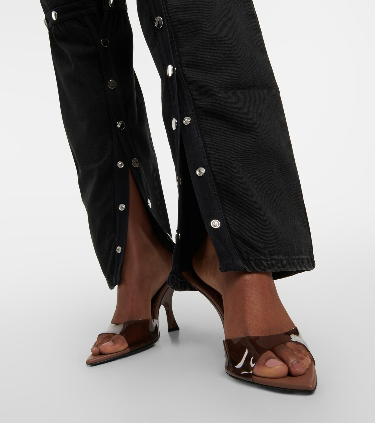 フラットシューズ THE ATTICO Black leather CloA slippers 16686377_32714168_600.jpg