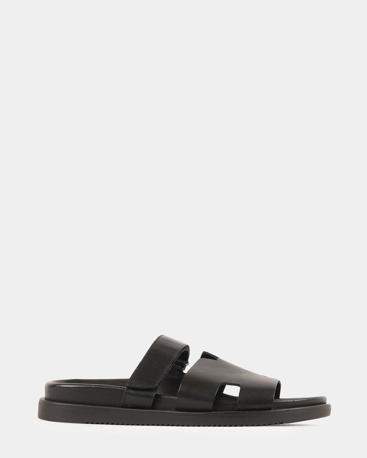 Steve Madden Renato Sandals in Black