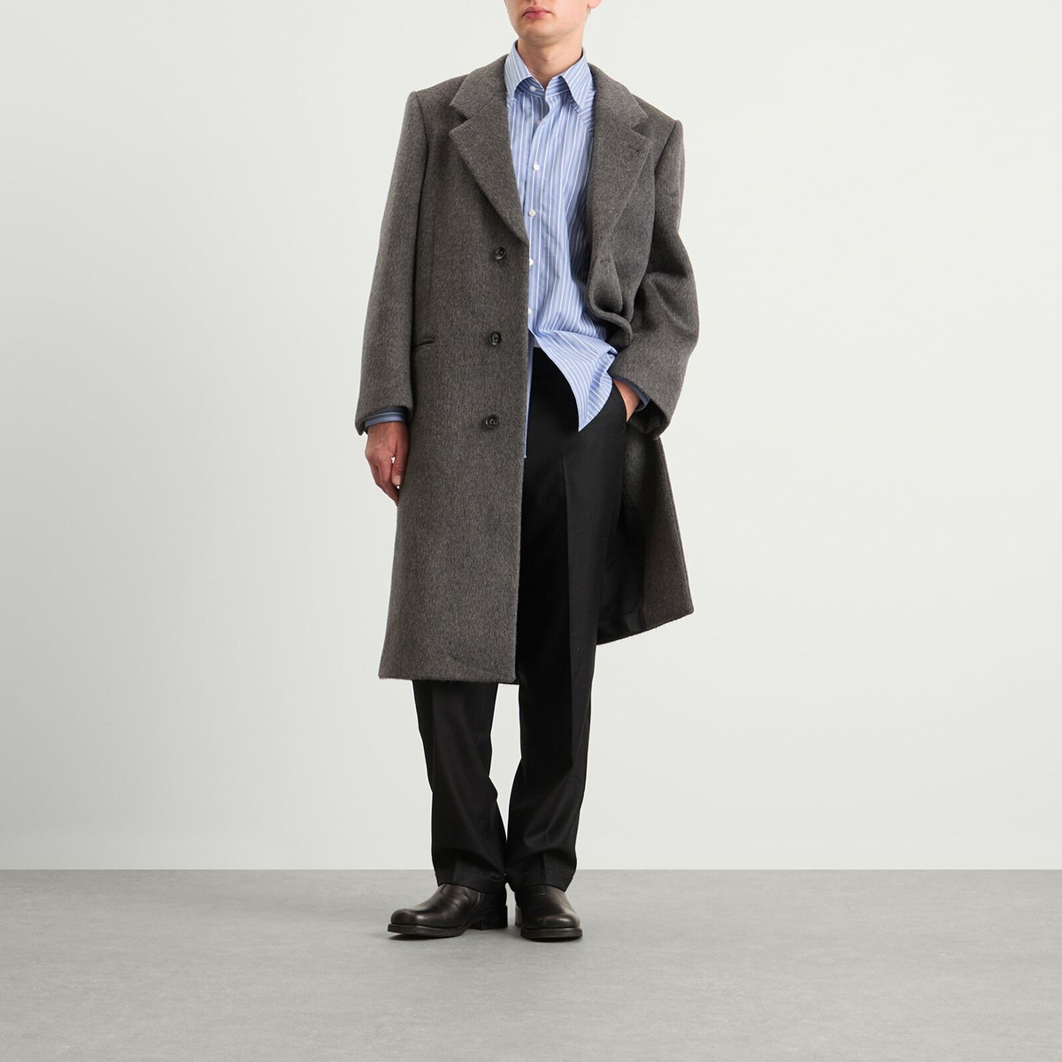Carter Young Men's Hewitt Wool Coat in Silver Grey