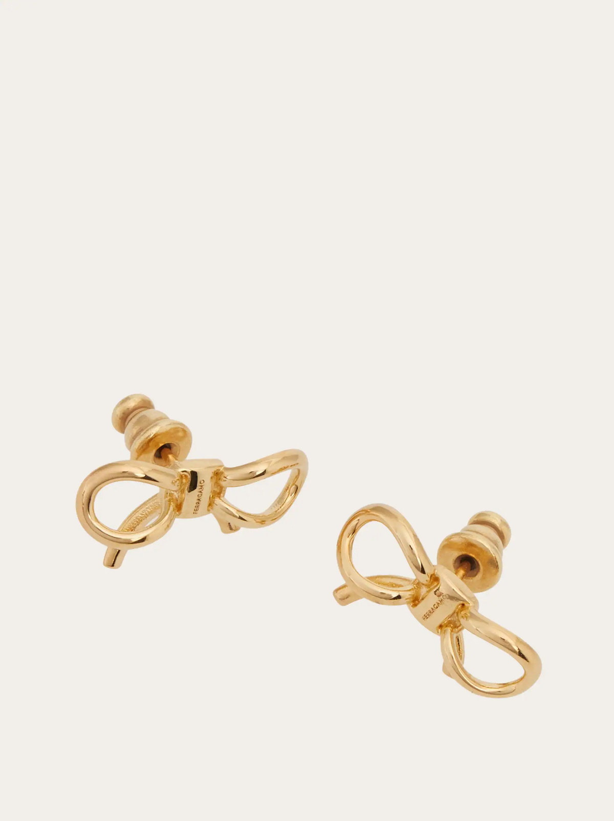 Ferragamo Womens Vara bow earrings in Gold