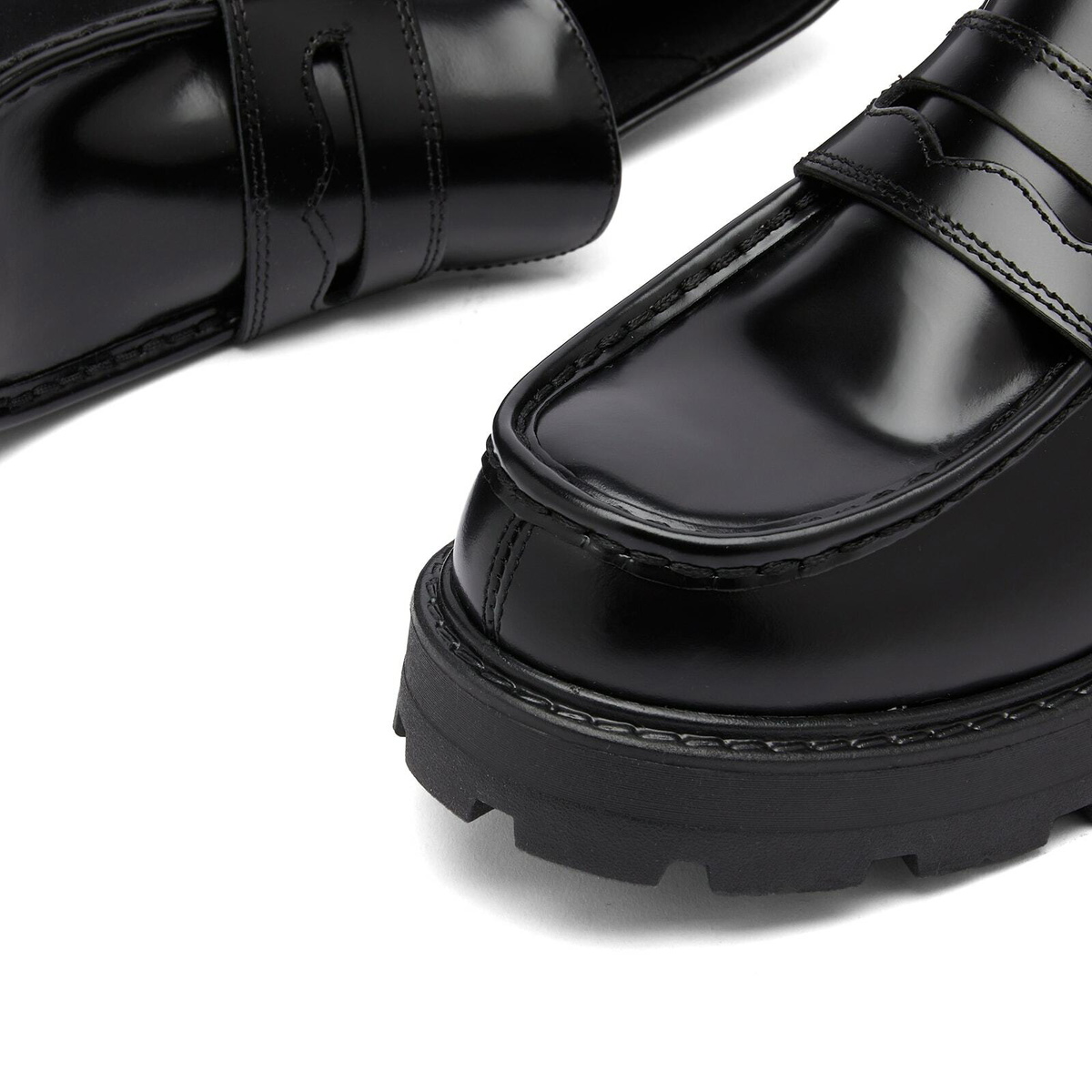 Vagabond Women's Shoemakers Cosmo 2.0 Chunky Leather Loafers in Black