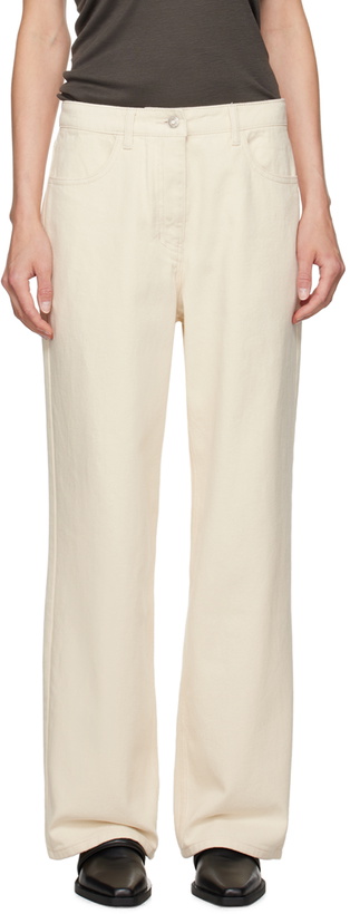 Photo: LE17SEPTEMBRE Off-White Basic Straight Jeans