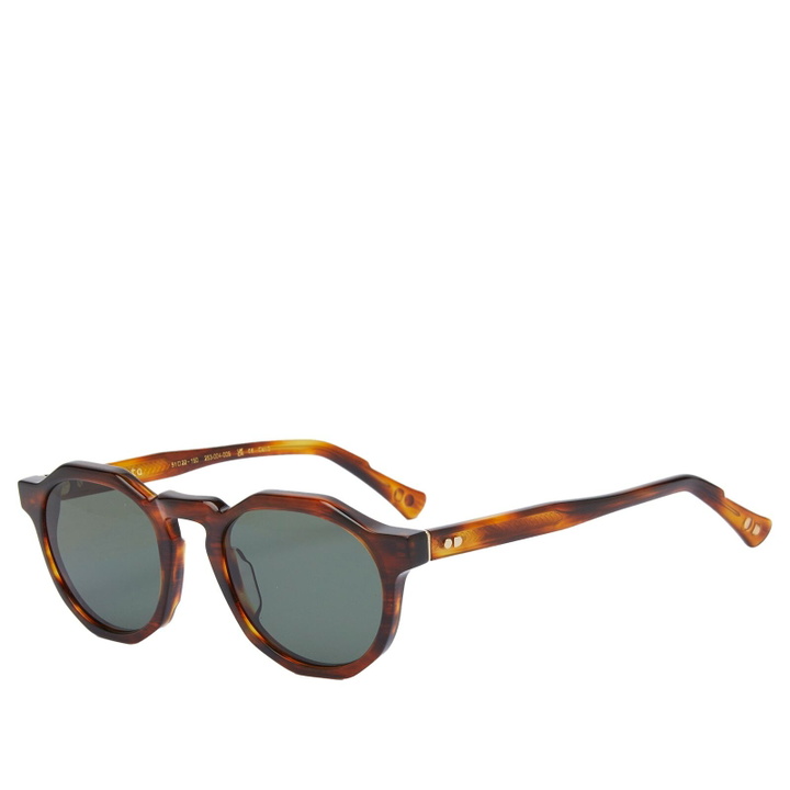 Photo: Oscar Deen Pinto Sunglasses in Umber/Moss 