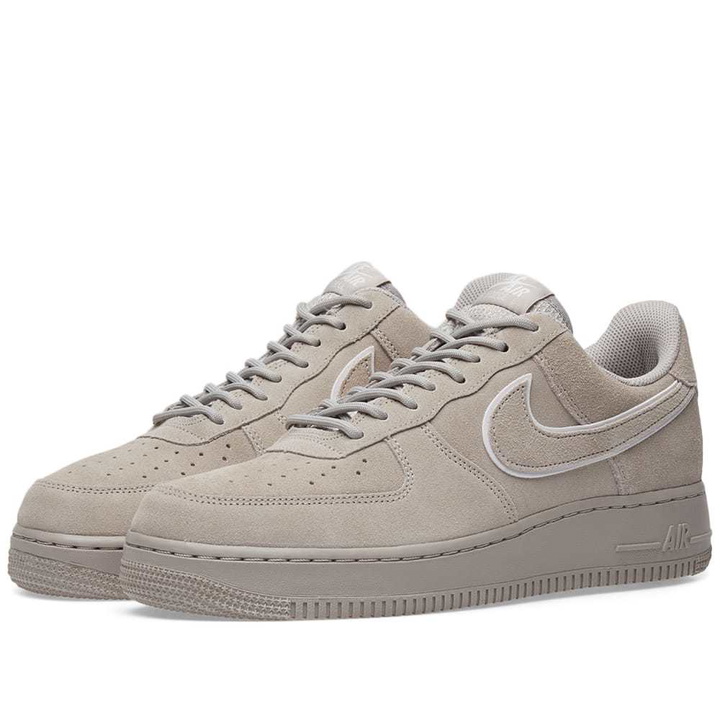 Photo: Nike Air Force 1 '07 LV8 Suede Grey