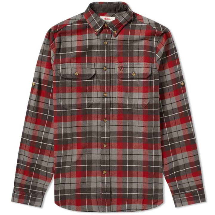 Photo: Fj&auml;llr&auml;ven Singi Heavy Flannel Shirt Dark Grey