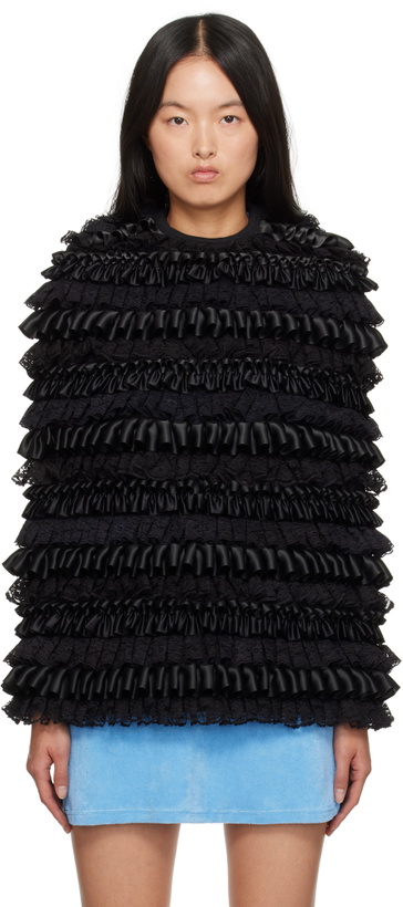Photo: Ashley Williams Black Bow Cape