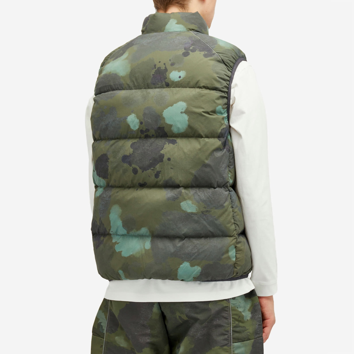 Gramicci Men's x and wander Down Vest in Camo Gramicci