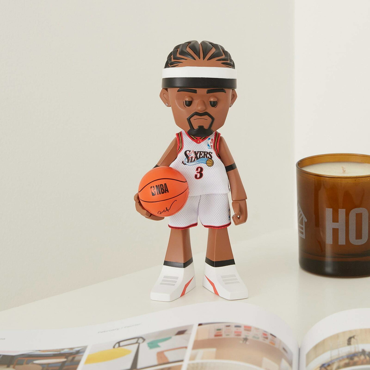 Mighty Jaxx NBA 2023: Allen lverson (AllStars Edition) in Multi 