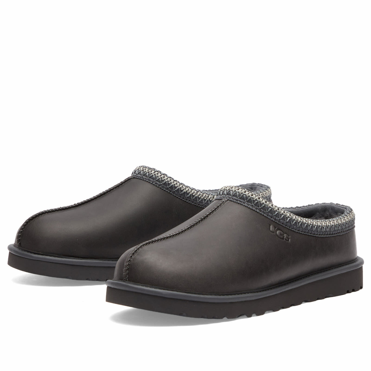 UGG Men's Tasman Era Slippers in Obsidian/Chestnut