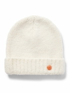 God's True Cashmere - Wind Ribbed Button-Embellished Cashmere Beanie