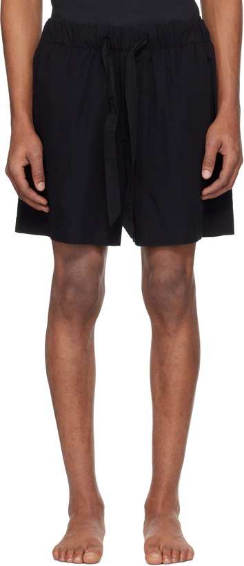 Photo: Tekla Black Poplin Pyjama Shorts