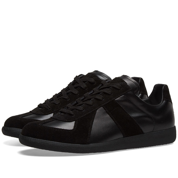 Photo: Maison Margiela 22 Tonal Replica Sneaker Black