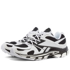 VETEMENTS x Reebok Spike Runner 200