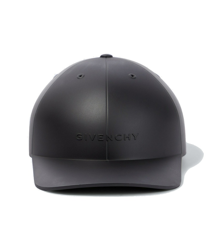 Photo: Givenchy - 4G rubber cap