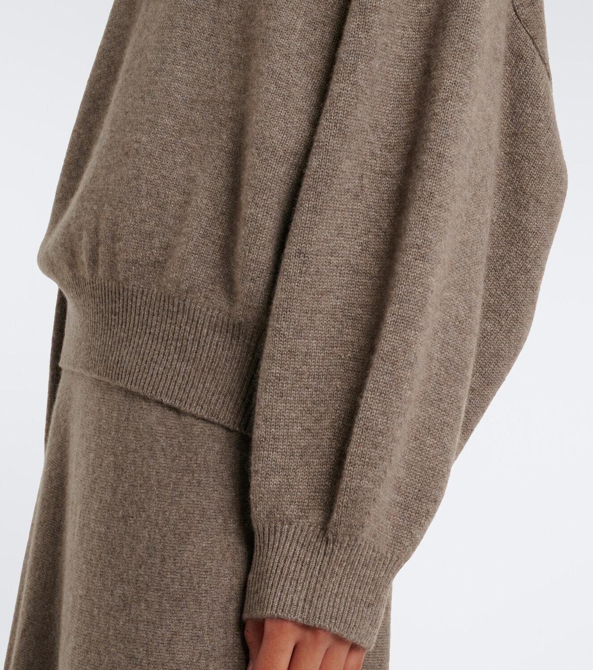 Lisa Yang Doria off-shoulder cashmere sweater