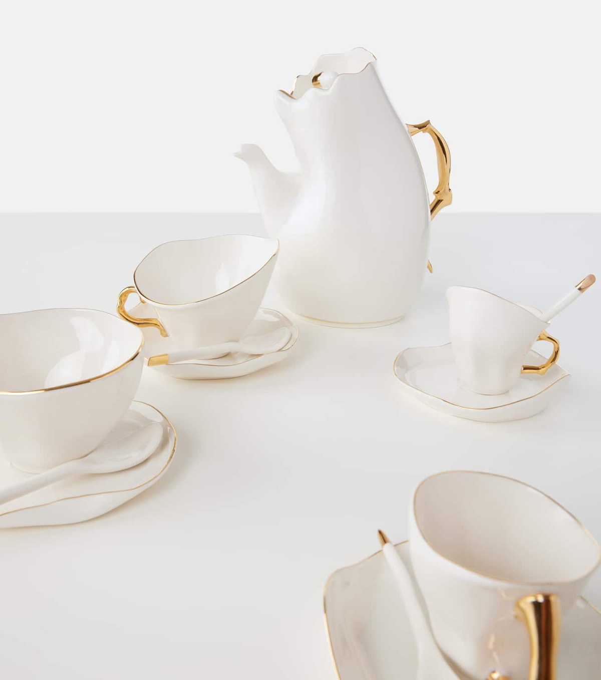 Seletti Meltdown porcelain teapot by JordanLuca