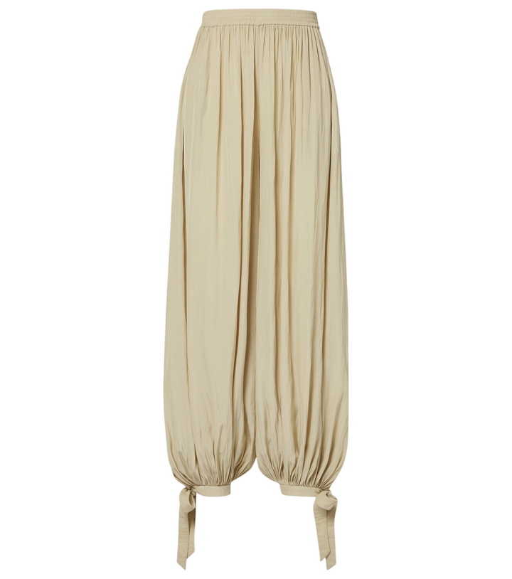 Photo: Chloé Pleated balloon pants